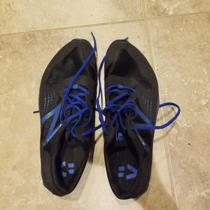 New balance hiking shoes